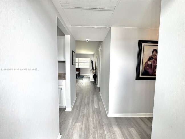 Photo - 4431 NW 16th St Unit H104