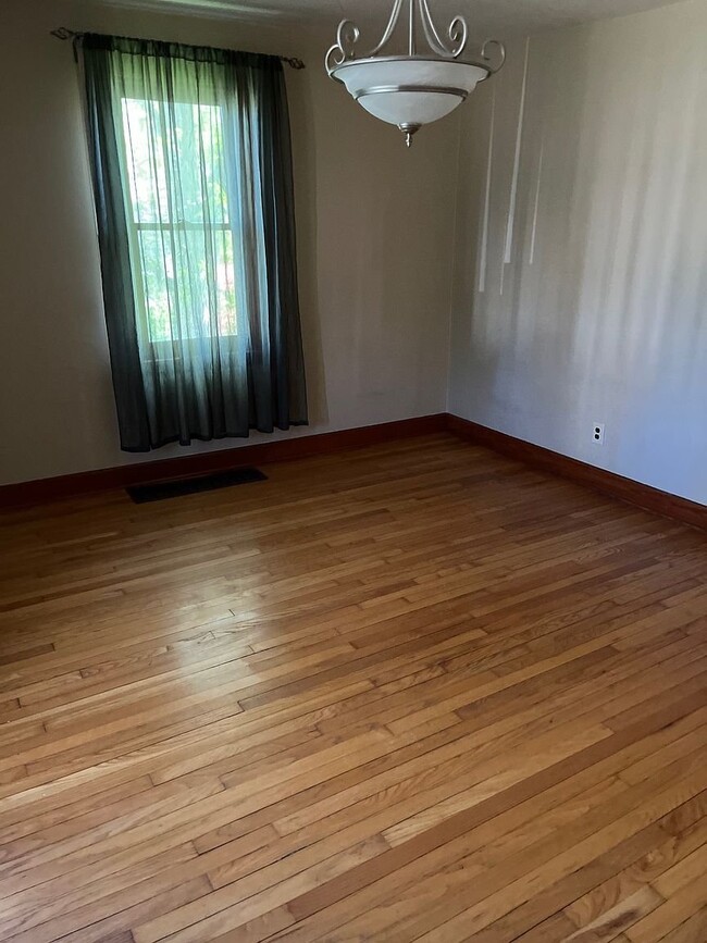Photo - 416 N Madison St