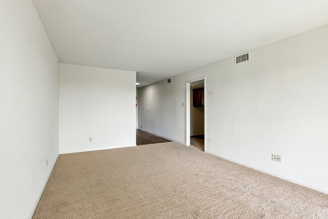 Photo - 9641 Hollock St Unidad 4