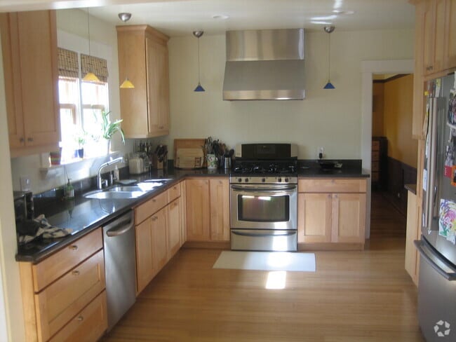 Building Photo - 1216 Channing Way Rental
