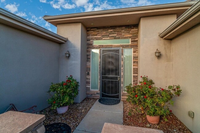 Photo - Washington Fields Home with Casita!