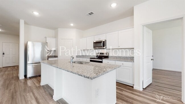 Photo - 1408 Ancer Wy