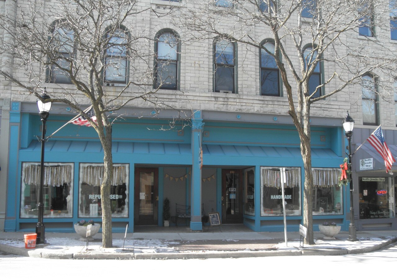 Photo - Putney Apartments