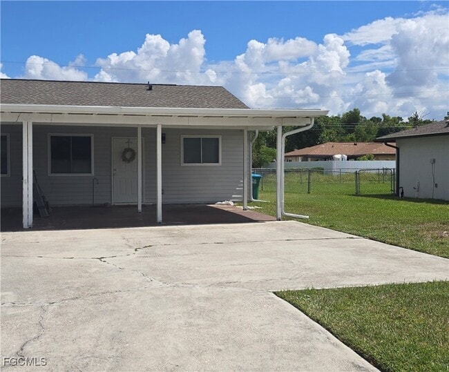 Photo - 925 SE 23rd Pl