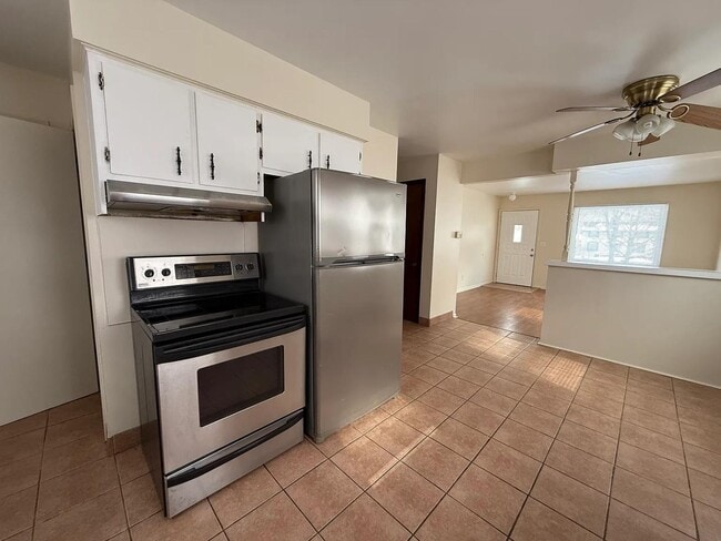 Photo - 3731 Kalamazoo Ave SE