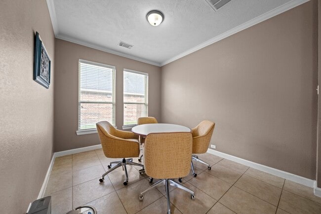 Photo - 2413 Quiet Arbor Ln