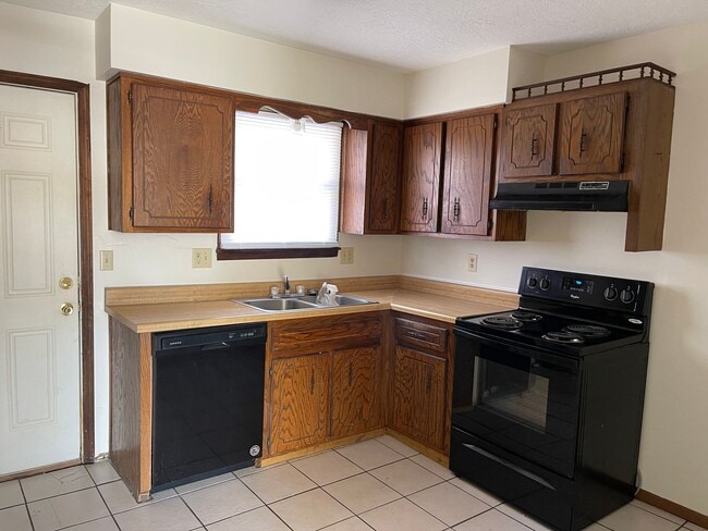 Photo - 2 bedroom 1 bathroom apartment for rent