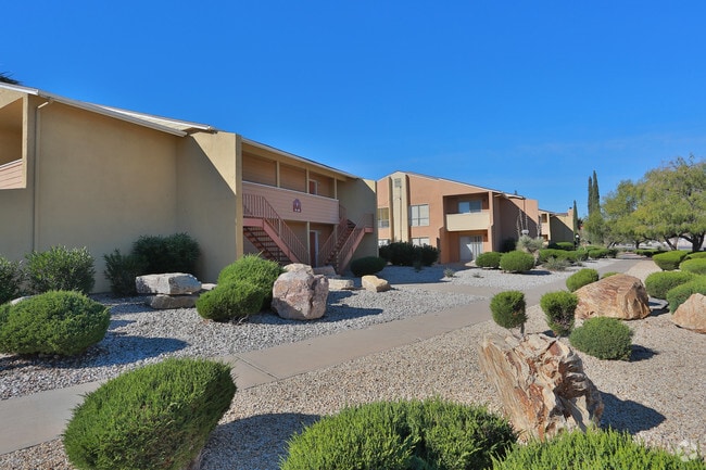 San Mateo Apartments