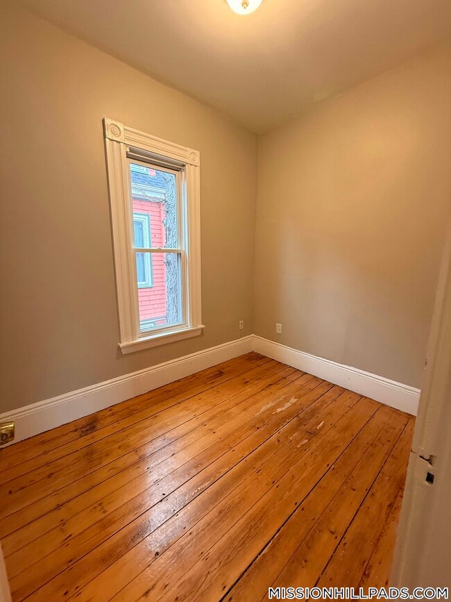 Photo - 75 Munroe St Unidad 2