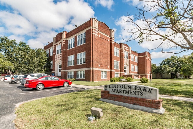 Photo - Lincoln Park