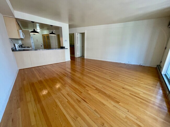 Photo - 300 N State St Unit 4735