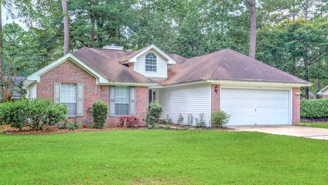 Photo - 3 Bedroom 2 Bathroom Home - Hope Creek Subdivision - Richmond Hill