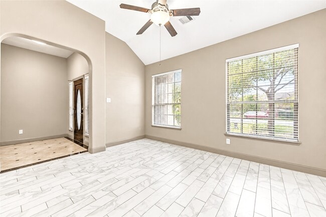 Photo - 6210 Bristol Path Ln