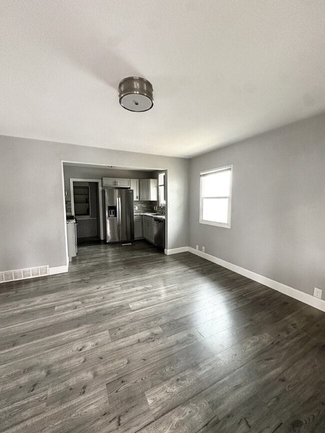 Photo - Cozy 1 Bedroom Retreat with All Utilities Included Unit A