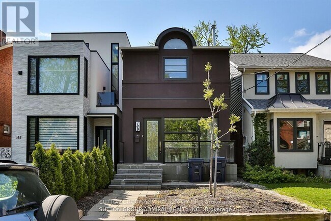 Photo - 169 Woburn Ave