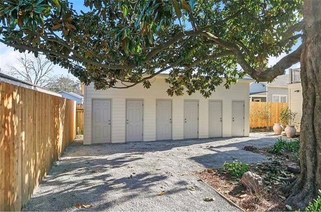 Photo - 914 Dante St