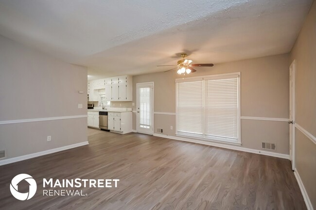 Photo - 4801 Cedar Brook Dr SE