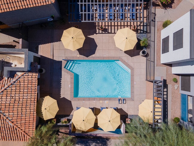 Photo - The Pointe at South Mountain