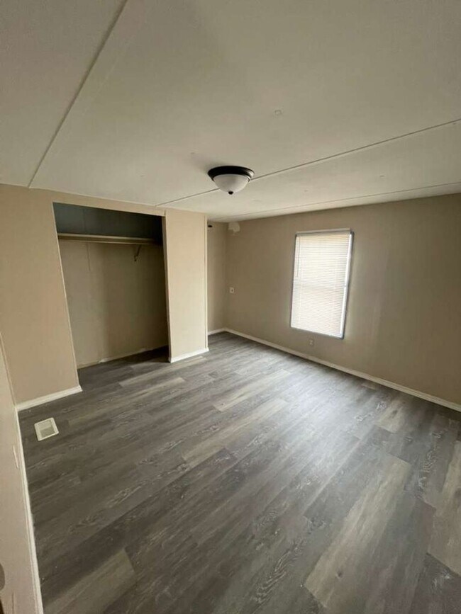 Photo - Eagle Estates Unit #4020