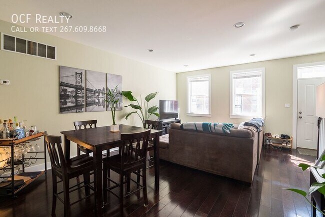 Photo - 2609 Webster St