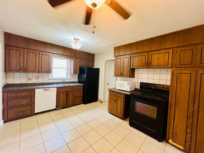 Photo - Bluestone Charm