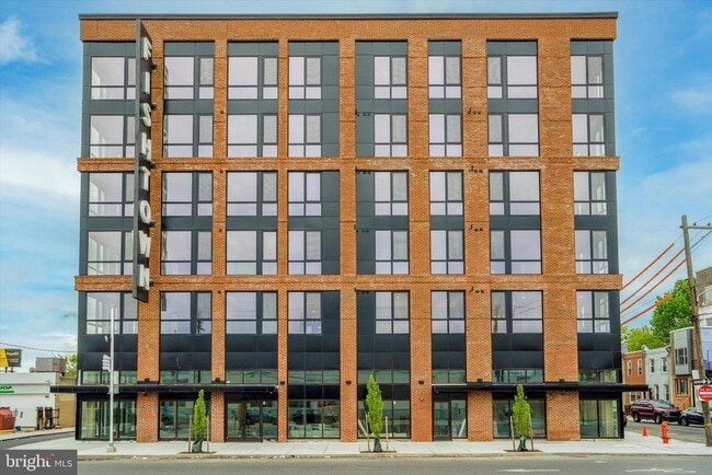 Building Photo - 2636 E York St Unit 606