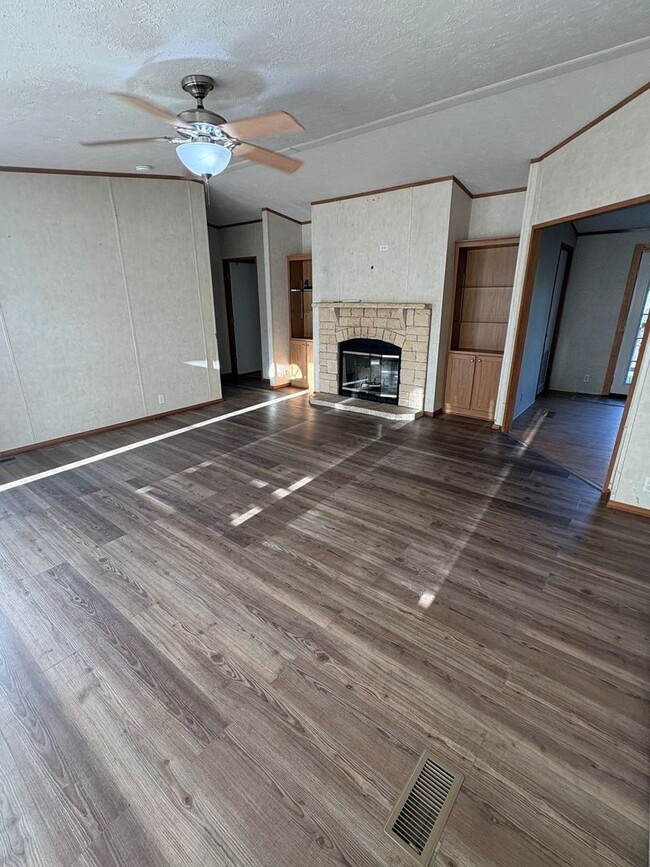 Photo - Great location on Monkey Island at Grand Lake!