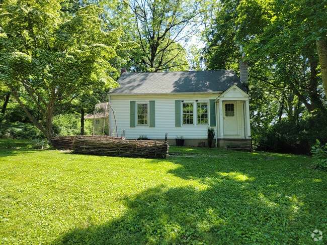 Building Photo - 358 Pool Rd Rental