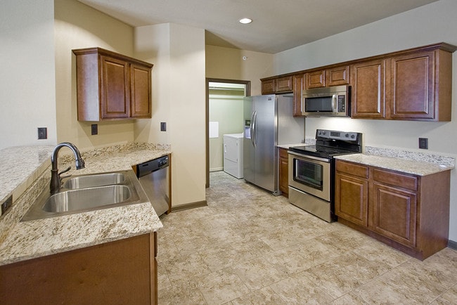 Photo - 1930 N Reynolds Rd Unit 104