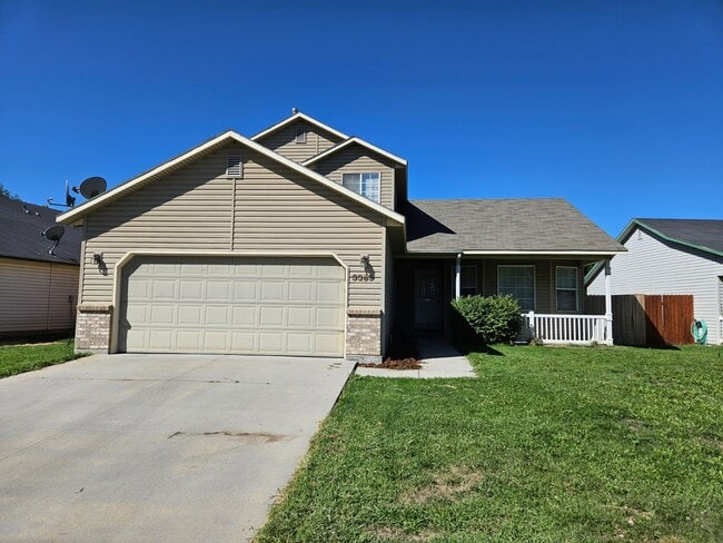Cute Single Family Home - Cute Single Family Home