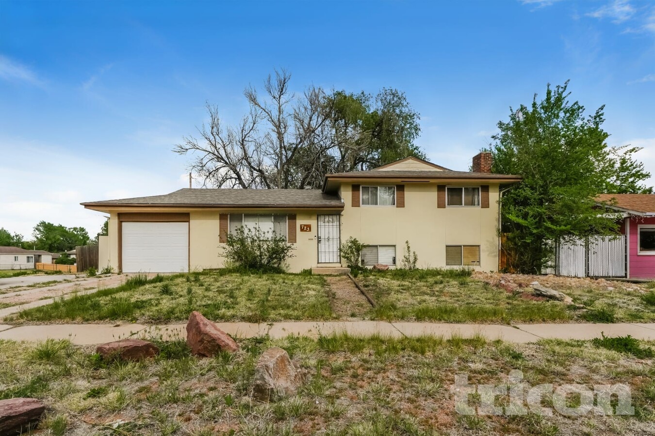 Photo - 723 Don Juan St