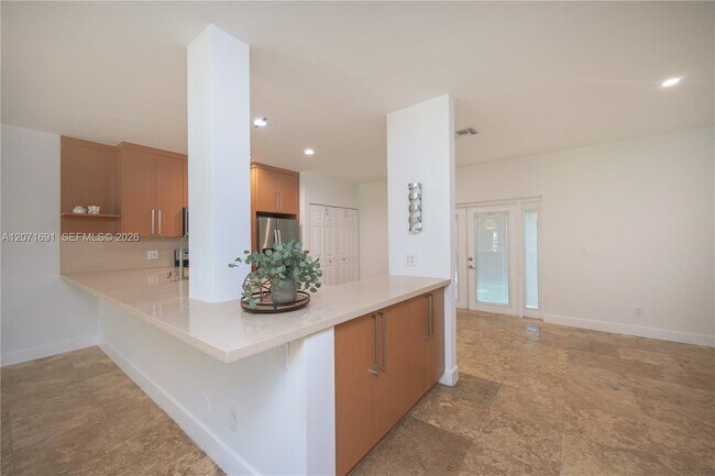 Building Photo - 16219 Emerald Cove Rd