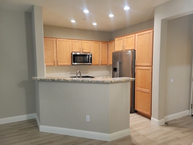 Photo - Beautiful Dual Master Condo in Folsom