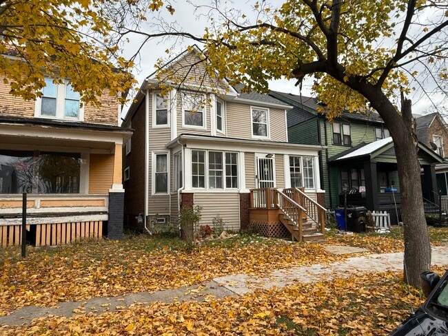 Building Photo - 3788 Burns Ave