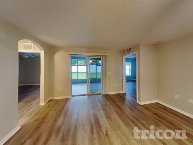 Photo - 15542 Florida Breeze Loop