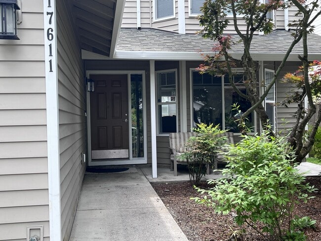 Photo - 17611 SE 16th St