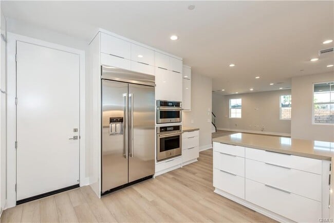 Photo - 589 McFadden St