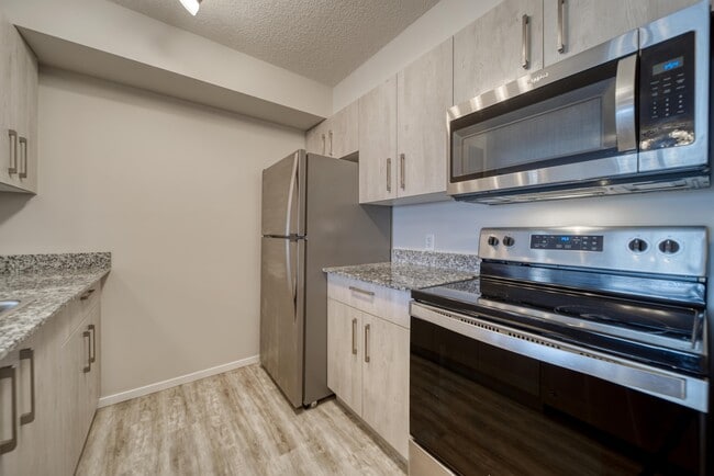 Photo - 4641-4128 Avenue NE Unit 1603