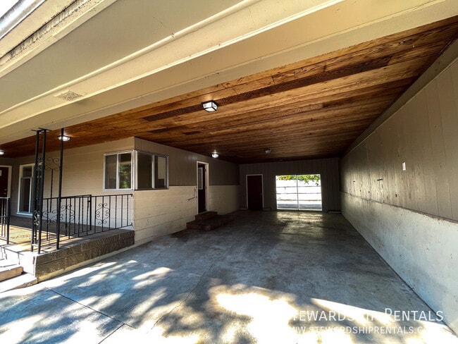 Photo - 1800 Sylvan St