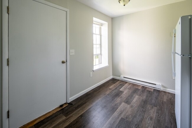 Photo - 50-62 East Street - 3B