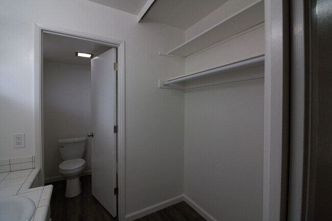 Photo - 2220 Lake Rd Unit A3