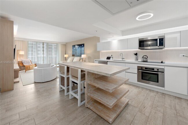 102 24th St Unit 1110