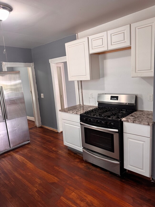 Photo - 35 Whiting Ave
