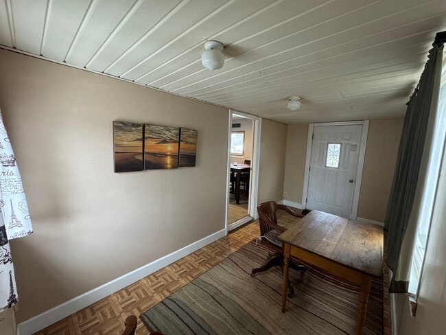 Photo - ALL UTILITIES PAID - FULLY FURNISHED