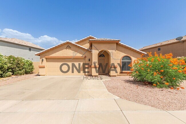 543 S Wildrose
