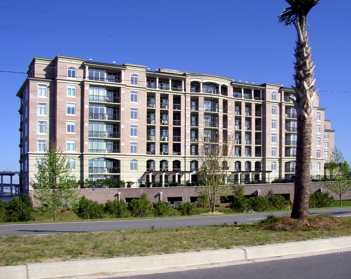 View from the south - Renaissance on Charleston Harbor South Apartments