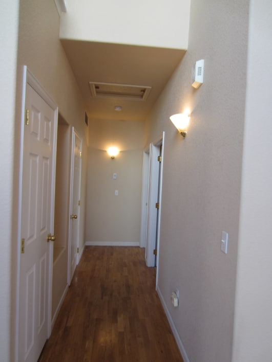 Photo - 2br/ 2ba Townhome in Gateway Park IV w/Hardwood Floors Unit 53