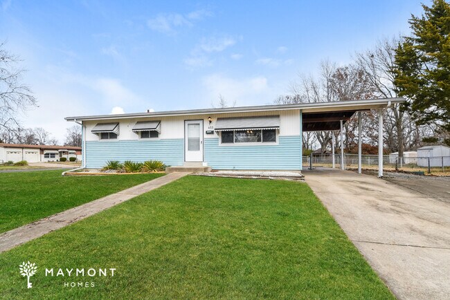 Photo - 455 Moule Dr