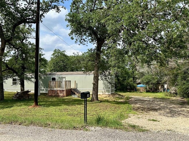 Photo - 104 Shoshoni Dr