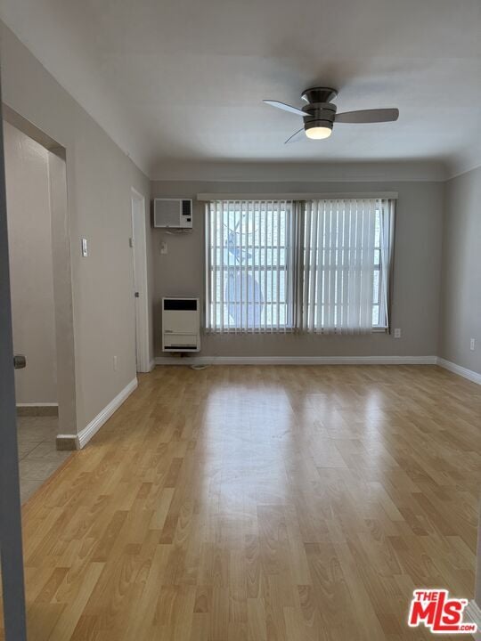 Building Photo - 265 S Manhattan Pl Unit 14 Rental